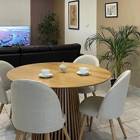 De Plain Pied Proche Des Commodites Apartment *
